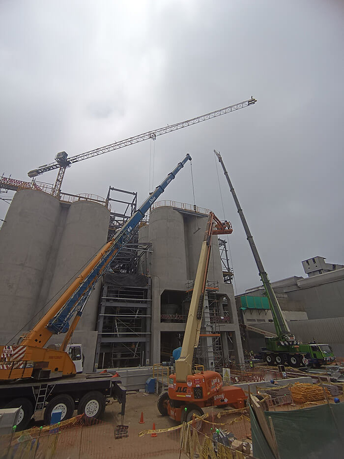 Montaje de Estructuras – Qantu, Owens Illinois, Lurín